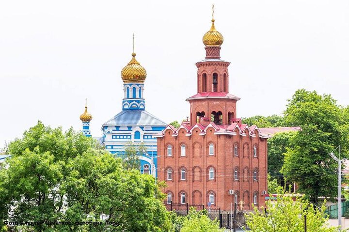 Свято-Успенский кафедральный собор, ул. Видова, 26