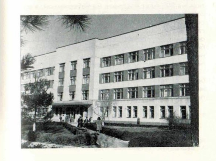Производственное здание НИПИОТстром, Анапское шоссе, 15